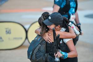 BIB: 150
                            <button type="button" onclick="openModal(22748048)" class="btn btn-primary btn-sm float-right btn-popup" data-toggle="modal" data-target=".modal-high-quality">
                        <i class="fas fa-shopping-cart"></i> Add to Cart
                    </button>
                                            <button type="button" onclick="isThisMe(22748048, true)" class="btn btn-success btn-sm float-right btn-popup btn-isme hidden" data-toggle="tooltip" data-placement="bottom" title="นี่คือรูปของคุณใช่ไหม คลิกที่นี่เพื่อเอาเข้าอัลบั้ม">
                        <i class="fas fa-plus"></i> Add to album
                    </button>
                    <button type="button" onclick="isThisMe(22748048, false)" class="btn btn-warning btn-sm float-right btn-popup btn-isnotme hidden">
                        <i class="fas fa-ban"></i> Remove from album
                    </button>